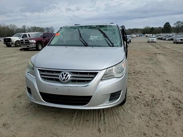 2011 Volkswagen Routan Sel VIN: 2V4RW5DG0BR740690 Lot: 46568774