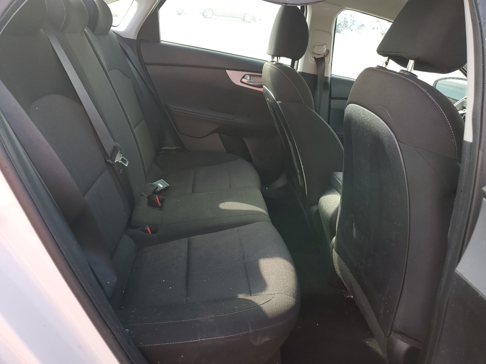 3KPF24AD2NE427658 2022 Kia Forte Fe