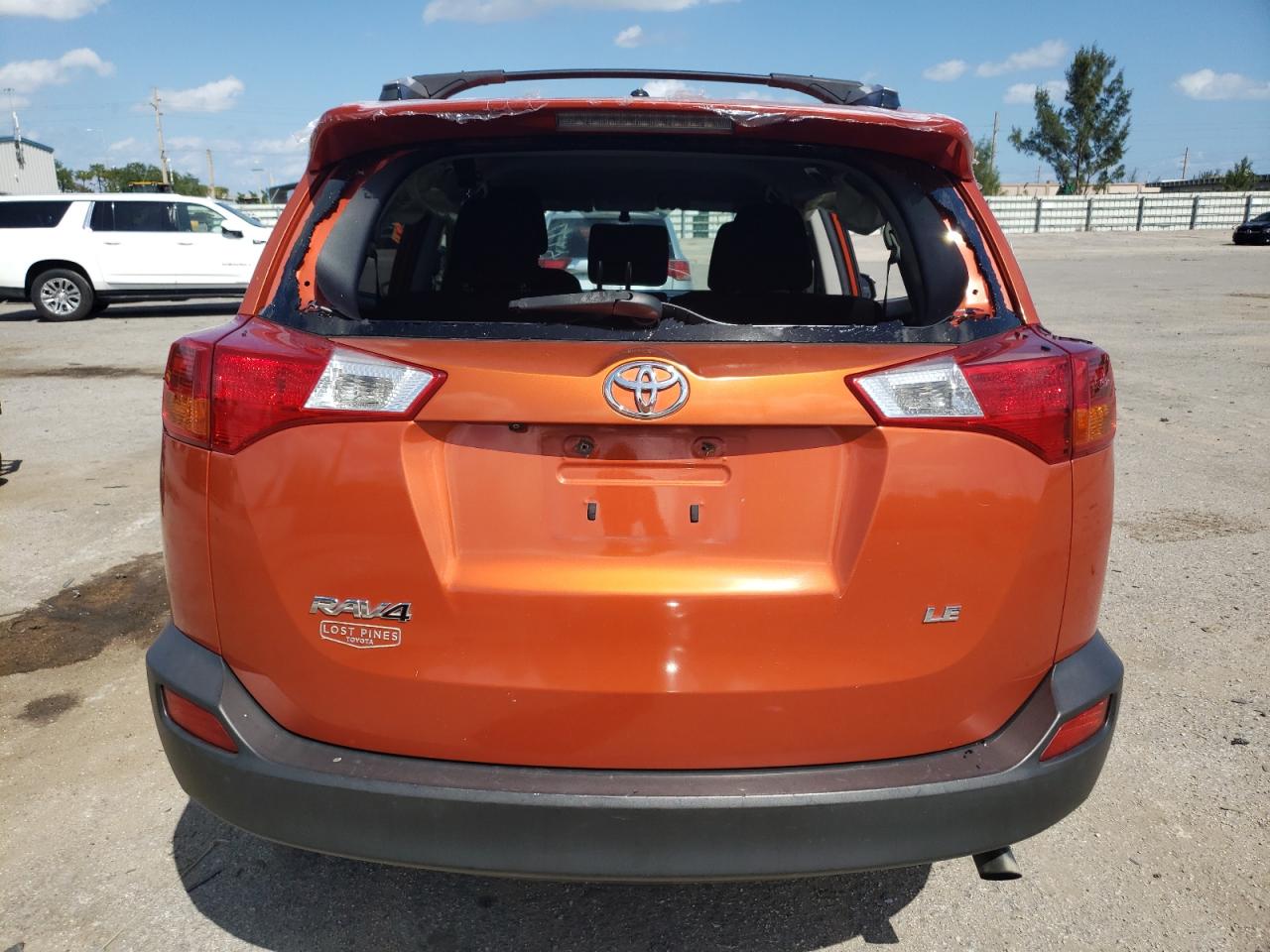 2015 Toyota Rav4 Le VIN: JTMZFREV5FD048772 Lot: 49133344