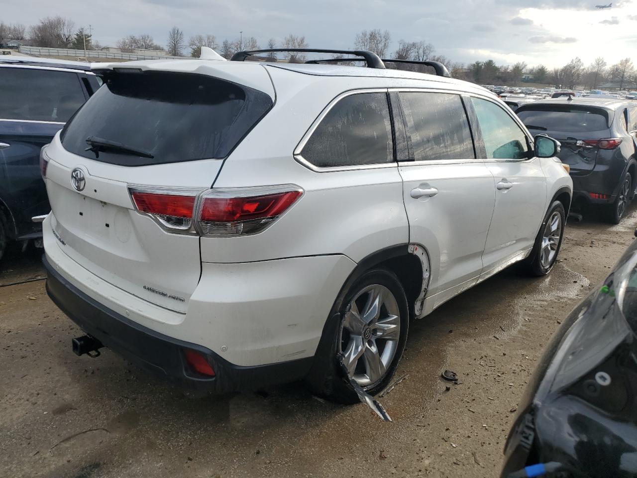 2016 Toyota Highlander Limited VIN: 5TDDKRFH1GS282668 Lot: 45183234