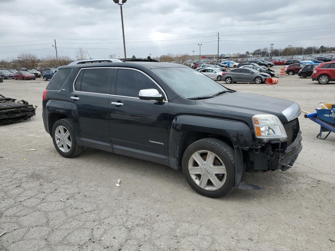 2010 GMC Terrain - Image 4
