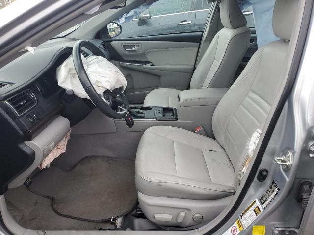  TOYOTA CAMRY 2015 Серебристый