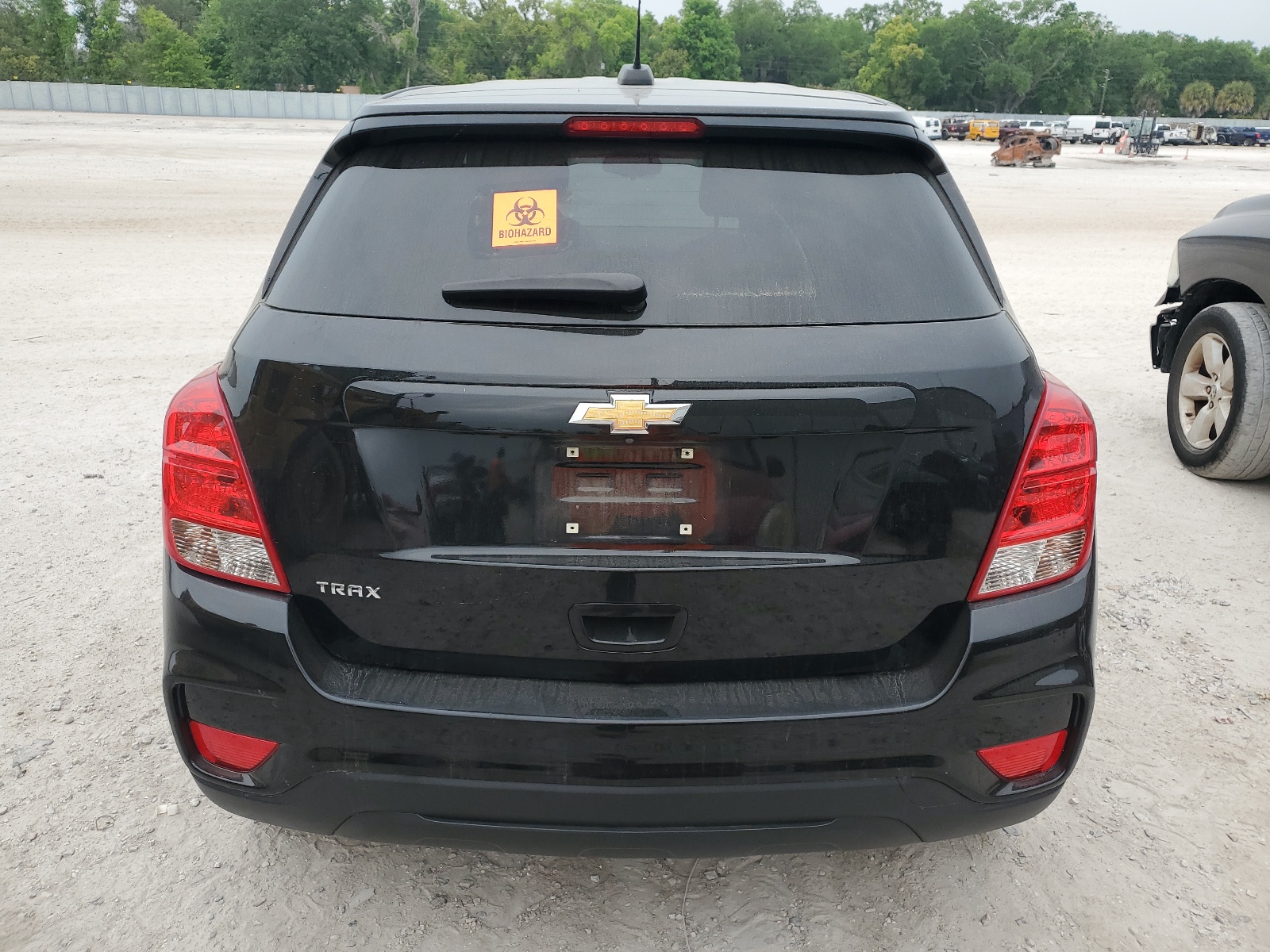 KL7CJKSB0LB336273 2020 Chevrolet Trax Ls