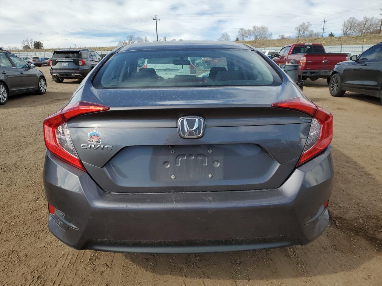 2HGFC2F5XJH547999 2018 Honda Civic Lx