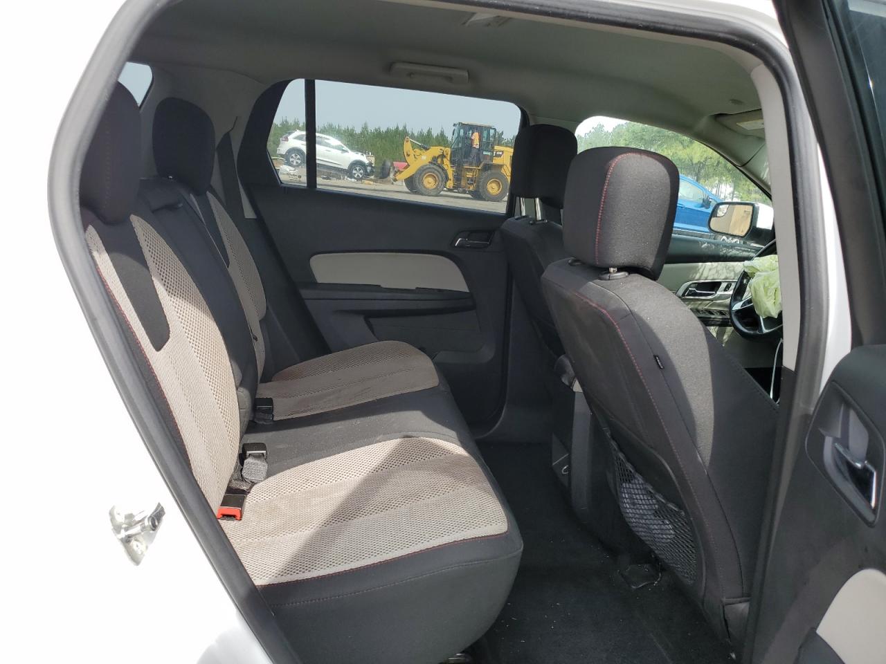 2013 GMC Terrain - Image 10