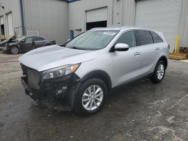  KIA SORENTO 2017 Srebrny