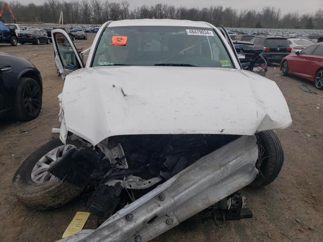  TOYOTA TACOMA 2017 Білий