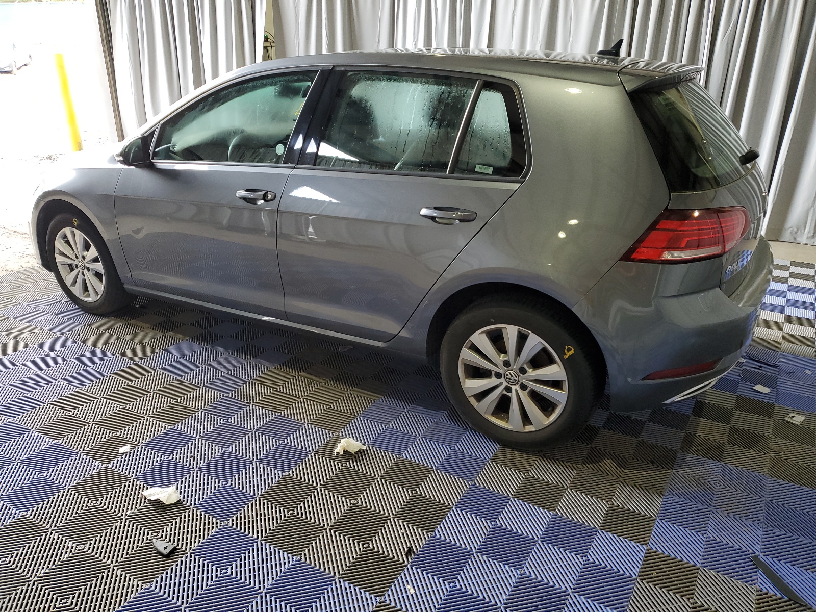 3VWG57AUXMM014093 2021 Volkswagen Golf