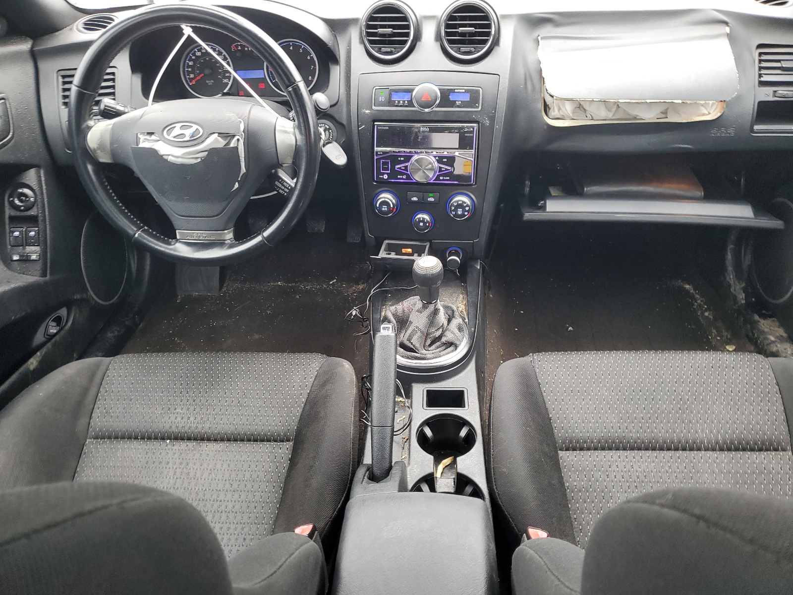 KMHHM65D68U289679 2008 Hyundai Tiburon Gs