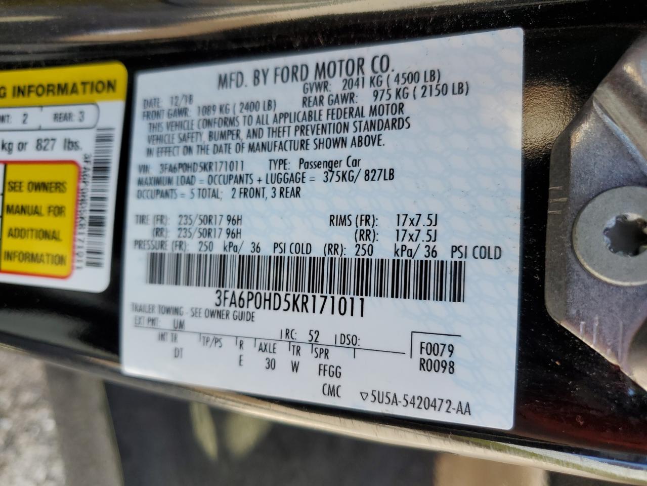 2019 Ford Fusion - Image 13