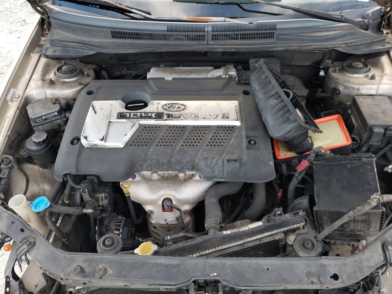 2004 Kia Spectra - Image 11