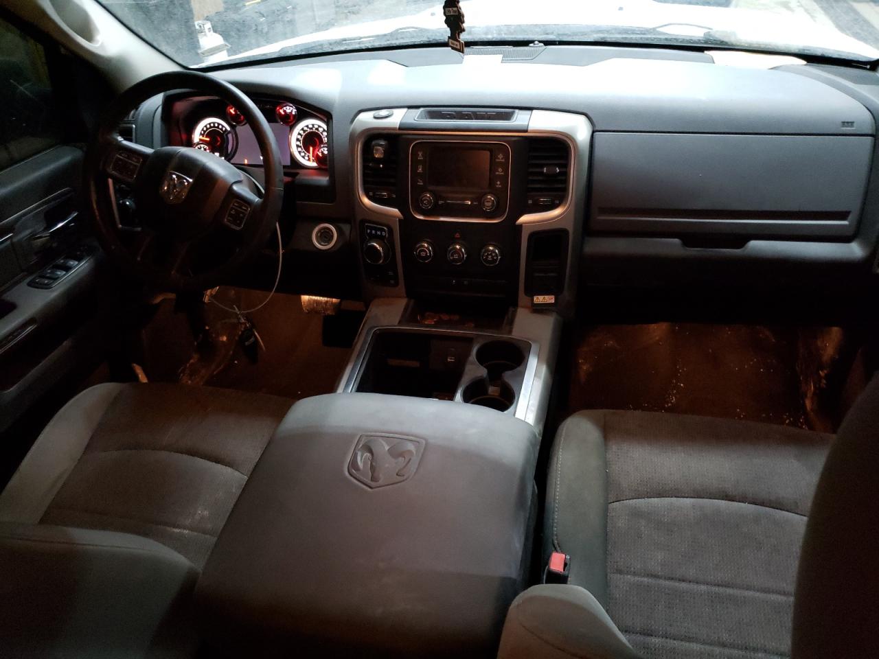 2014 RAM 1500 - Image 8
