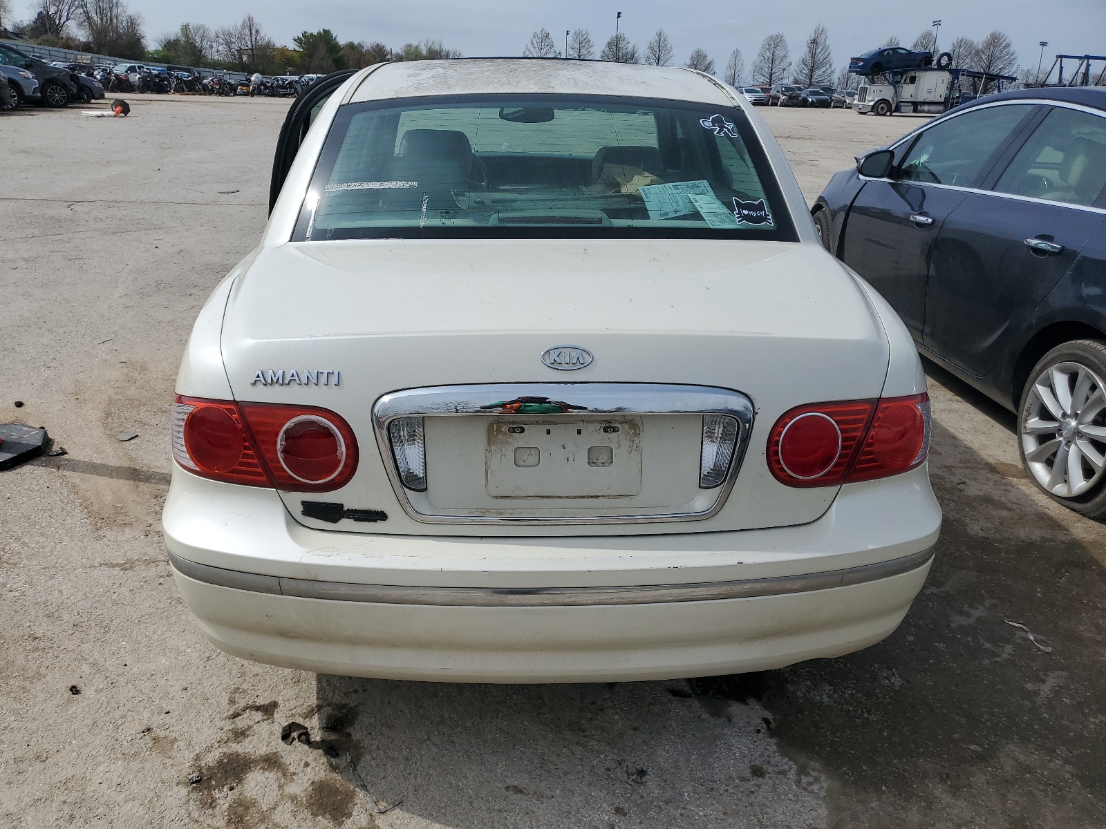 KNALD124645045764 2004 Kia Amanti