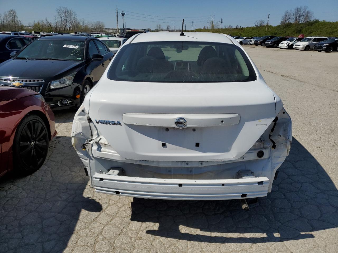 2018 Nissan Versa S VIN: 3N1CN7AP4JL865306 Lot: 83807924