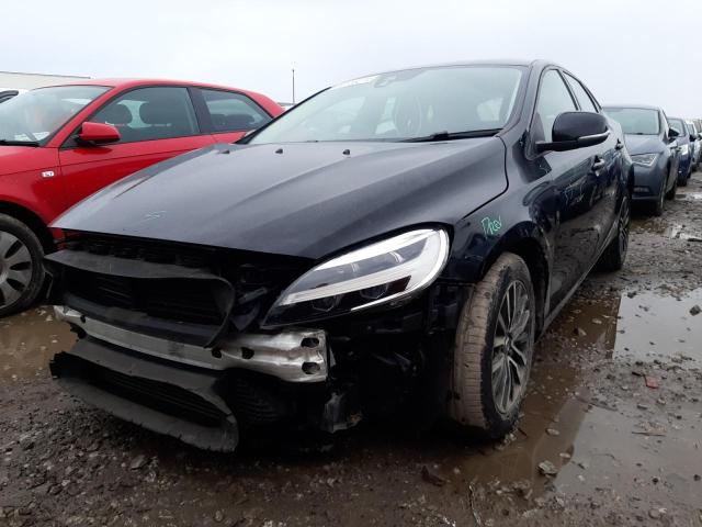 2018 VOLVO V40 MOMENT for sale at Copart YORK