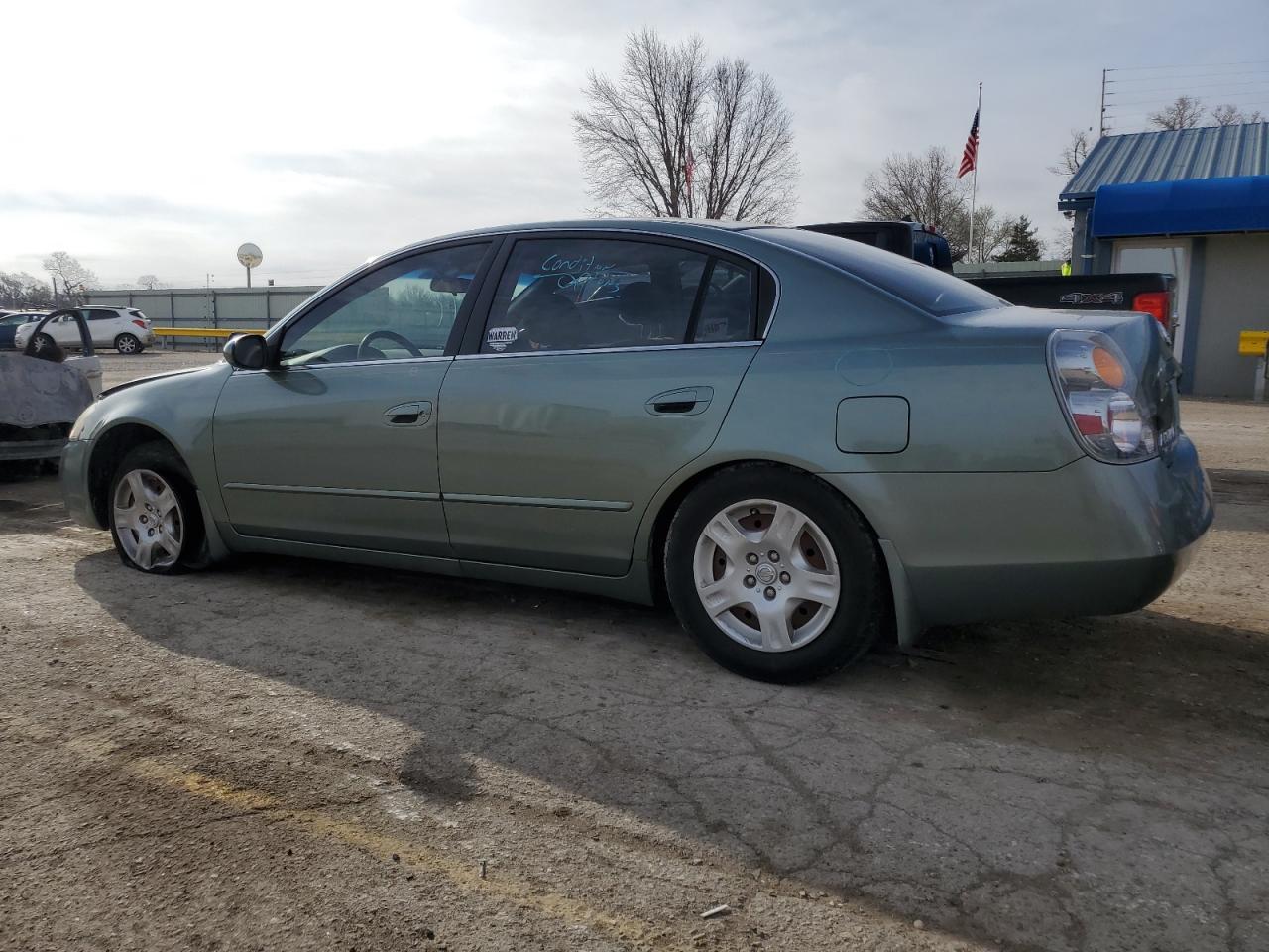 2003 Nissan Altima Base green null gas 1N4AL11D53C285354 photo #3
