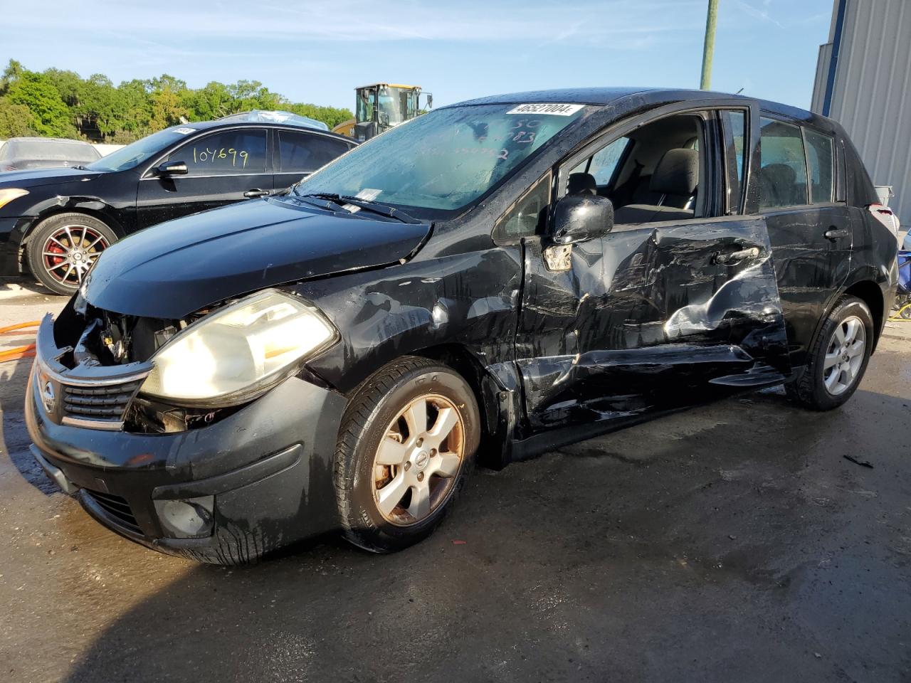 2009 Nissan Versa - Image 1