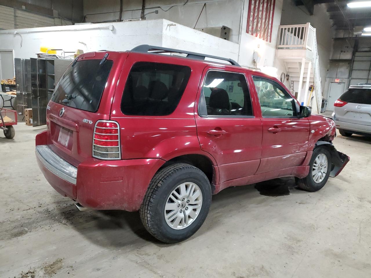 2005 Mercury Mariner VIN: 4M2YU57175DJ32556 Lot: 51941154