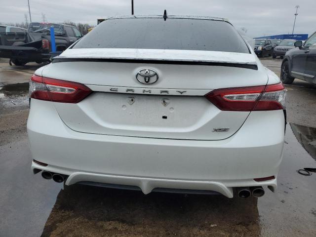  TOYOTA CAMRY 2019 Белы