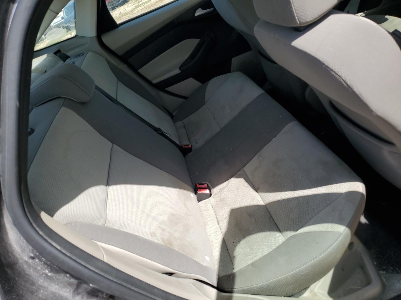 2013 Ford Focus Se VIN: 1FADP3F23DL220377 Lot: 48225554