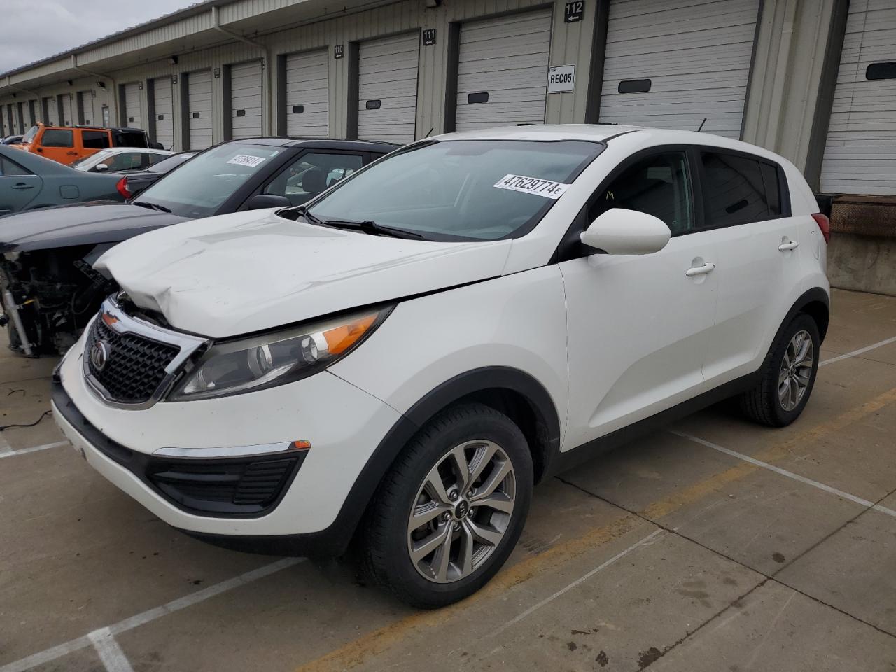 KNDPB3AC4G7813555 2016 KIA SPORTAGE - Image 1