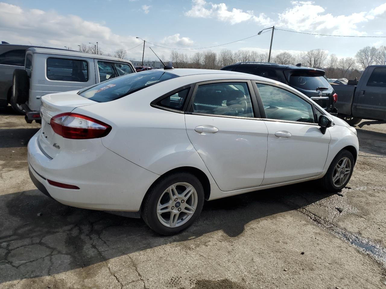 2019 Ford Fiesta Se VIN: 3FADP4BJ1KM101998 Lot: 44248334