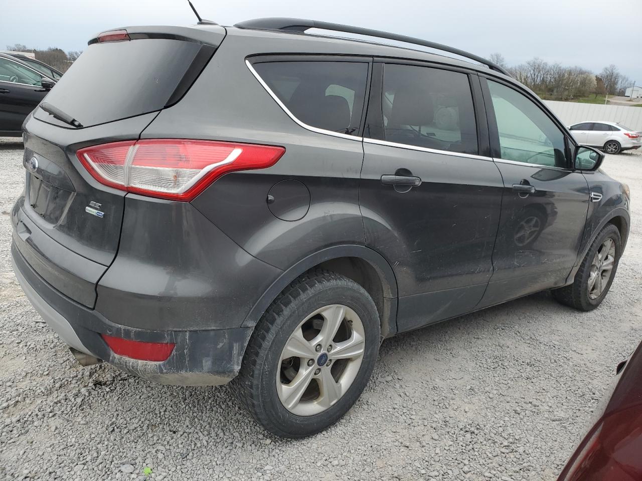 1FMCU9G96GUB05280 2016 Ford Escape Se