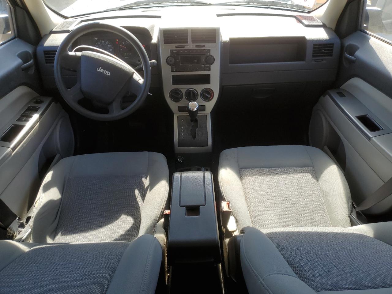 1J8FF28W07D415537 2007 Jeep Patriot Sport