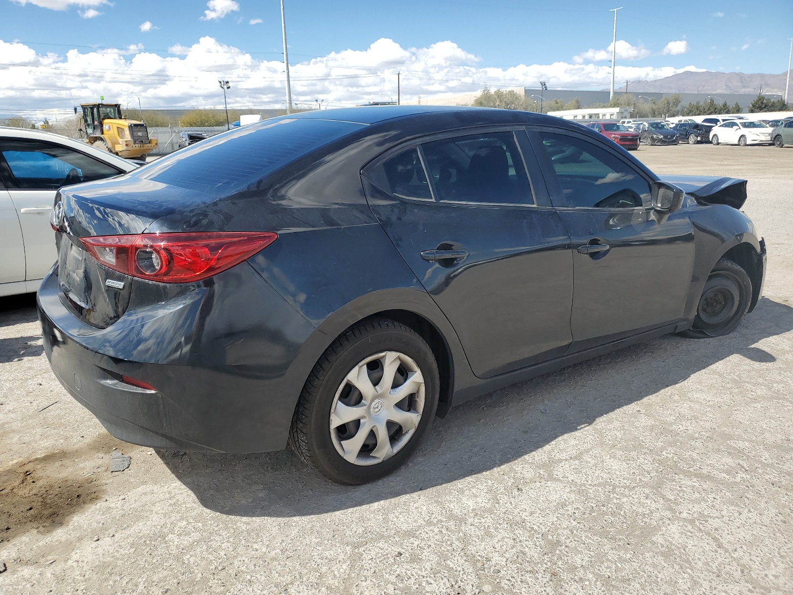 2017 Mazda 3 Sport vin: 3MZBN1U71HM123786