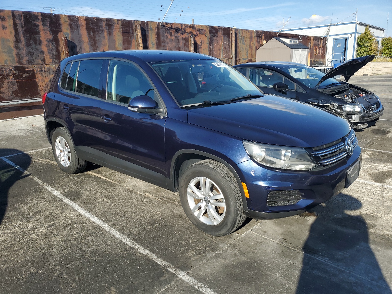 2013 Volkswagen Tiguan S vin: WVGAV3AX9DW592080