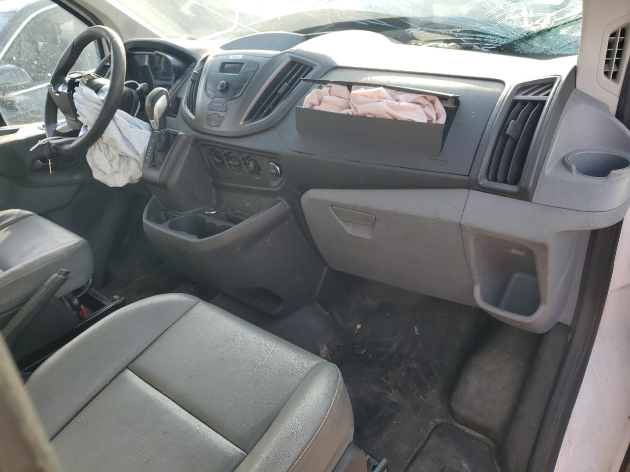 2015 Ford Transit T-250 VIN: 1FTNR1ZM3FKA27178 Lot: 49038694