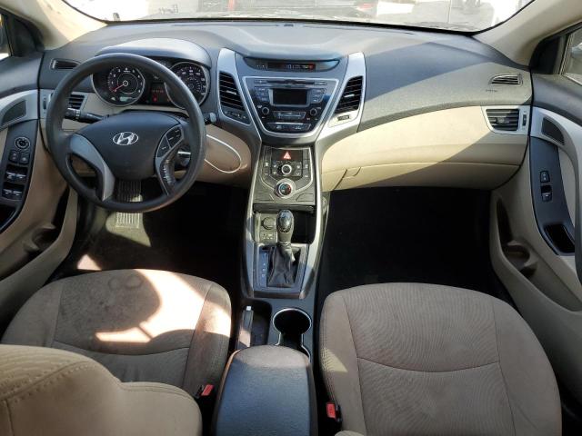 Sedans HYUNDAI ELANTRA 2015 Biały