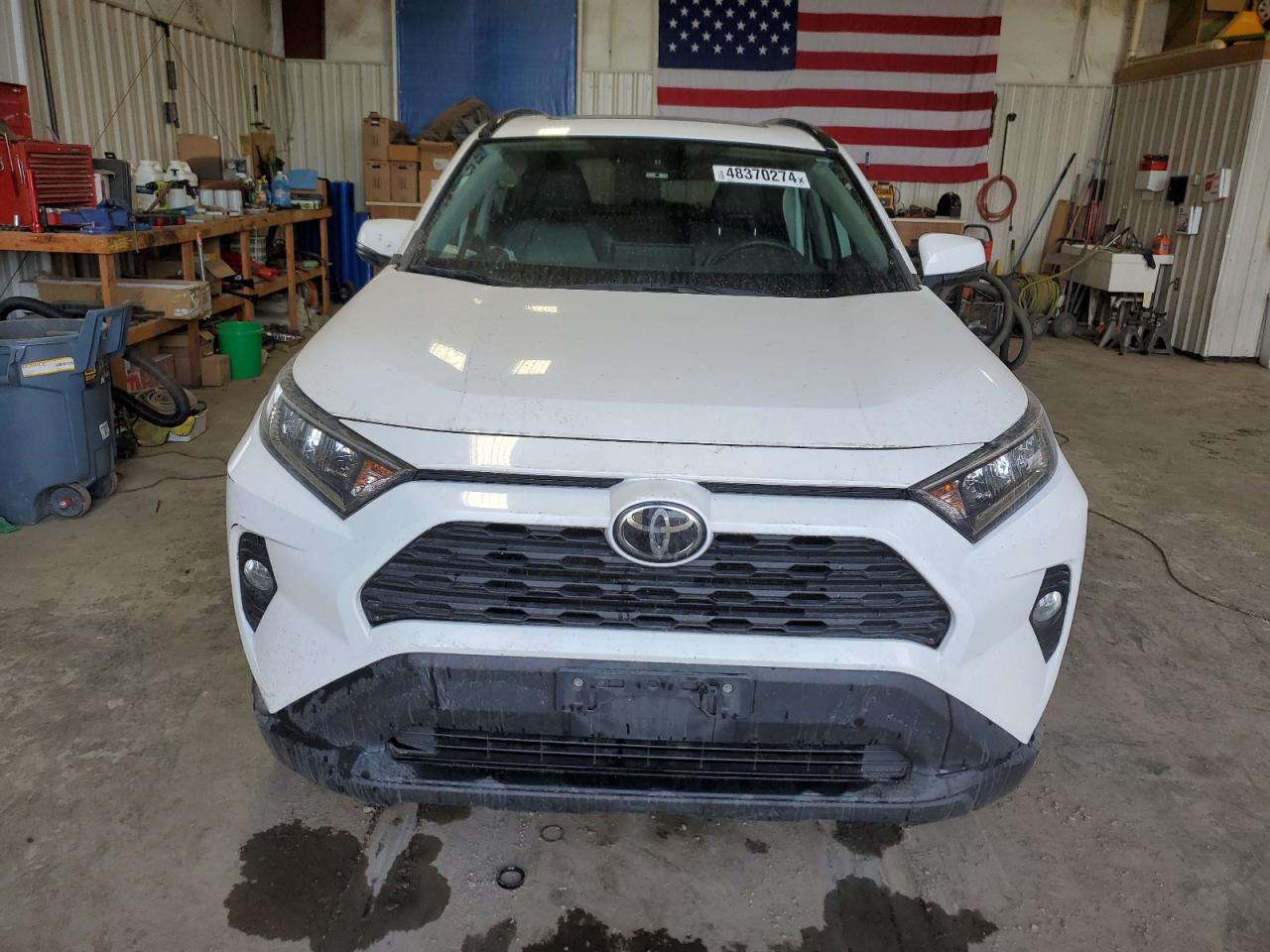 2019 Toyota Rav4 Xle Premium VIN: 2T3A1RFV2KC053971 Lot: 48370274