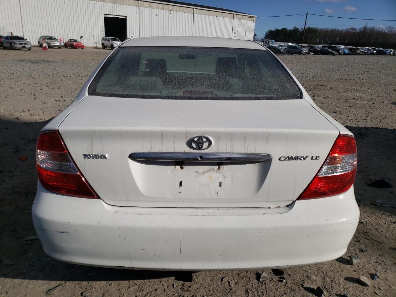 2003 Toyota Camry Le VIN: 4T1BE32K53U185276 Lot: 46933844