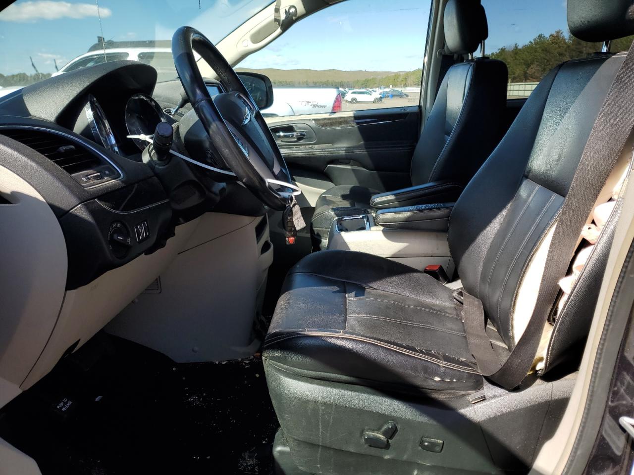 2014 Chrysler Town & Country Touring VIN: 2C4RC1BG6ER373507 Lot: 47703674