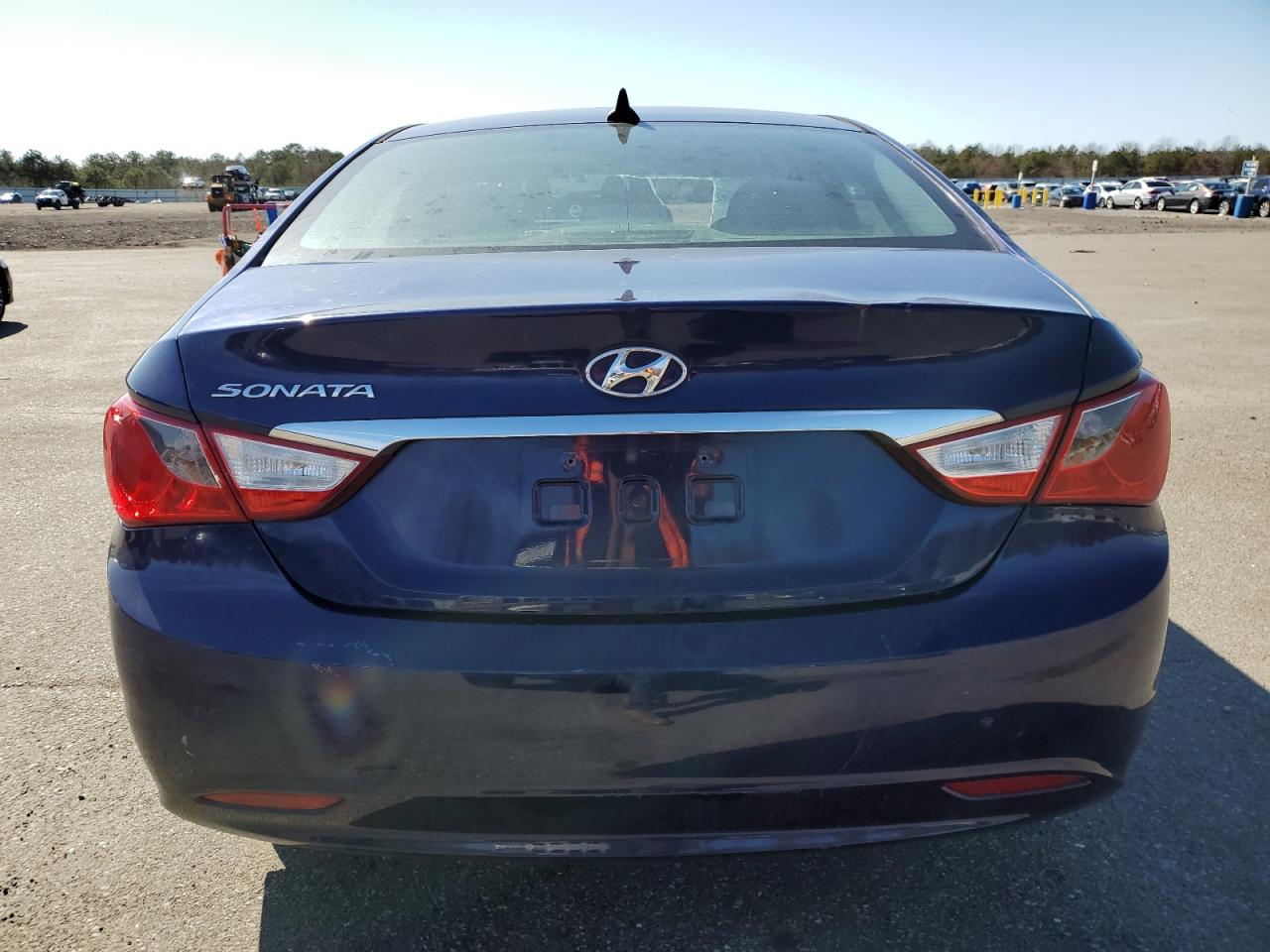 5NPEB4AC6BH268699 2011 Hyundai Sonata Gls