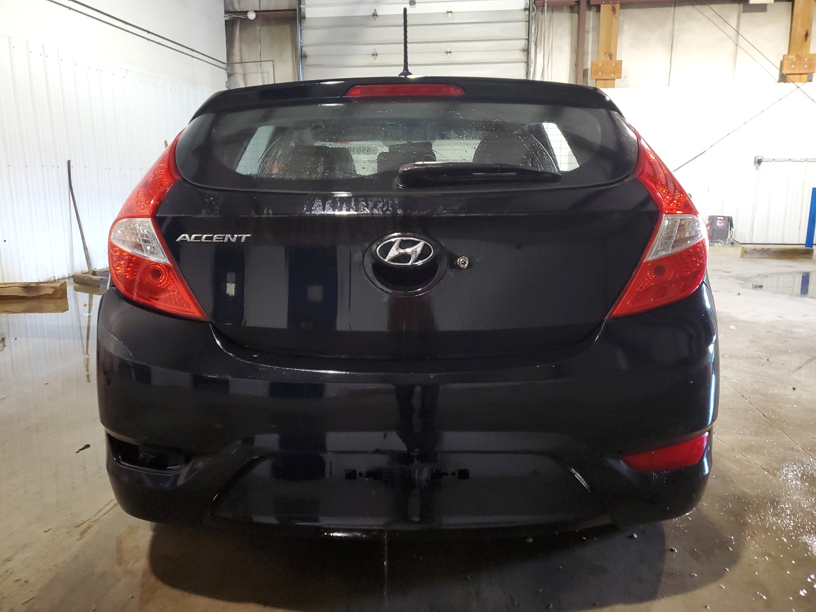 KMHCT5AE7CU058028 2012 Hyundai Accent Gls