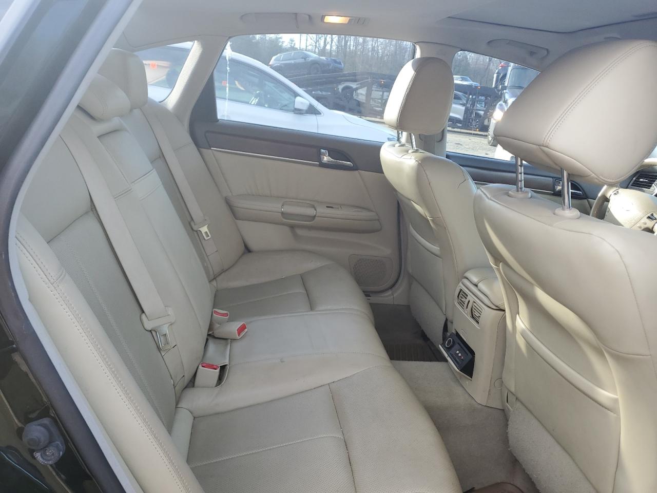 JN1CY0AR7AM960464 2010 Infiniti M35 Base