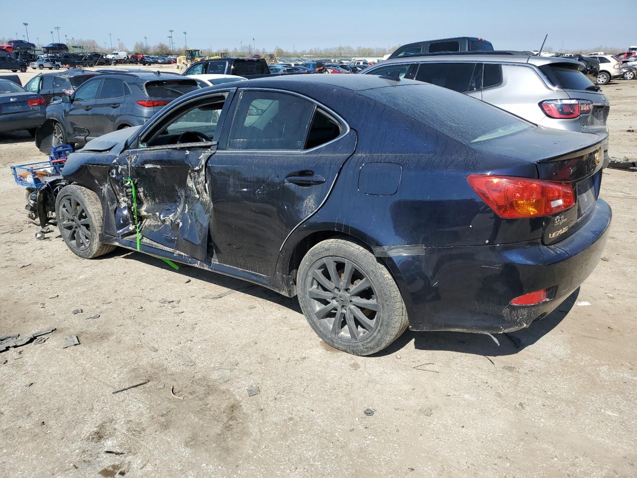 2007 Lexus IS - Image 2