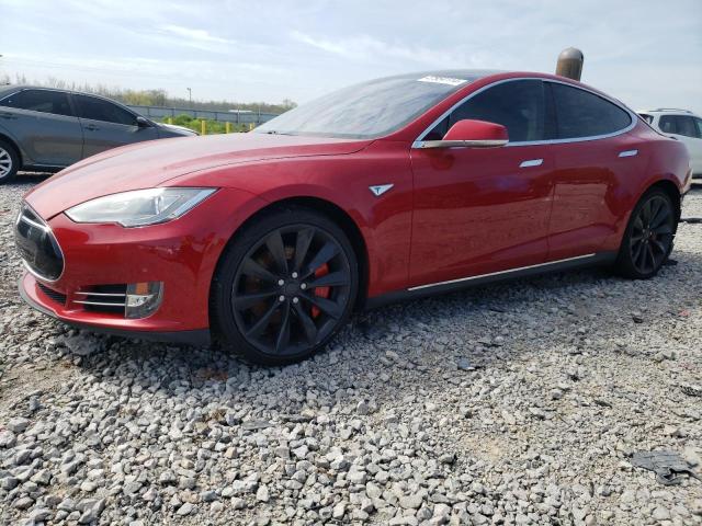  TESLA MODEL S 2014 Красный