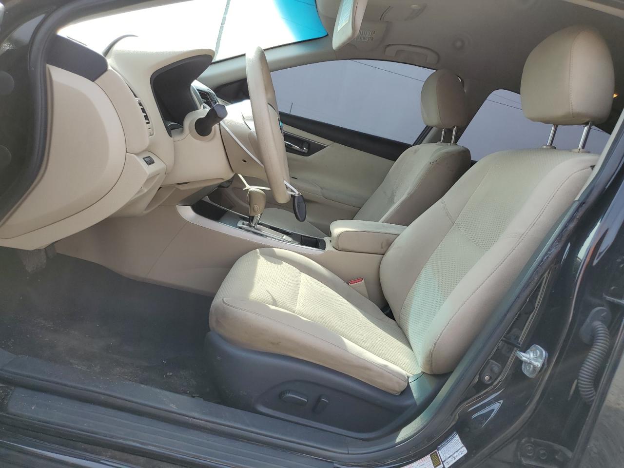 2015 Nissan Altima - Image 7
