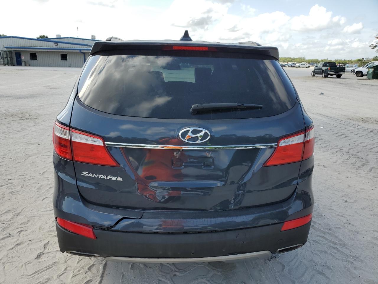 2016 Hyundai Santa Fe Se VIN: KM8SM4HF6GU148598 Lot: 48579344