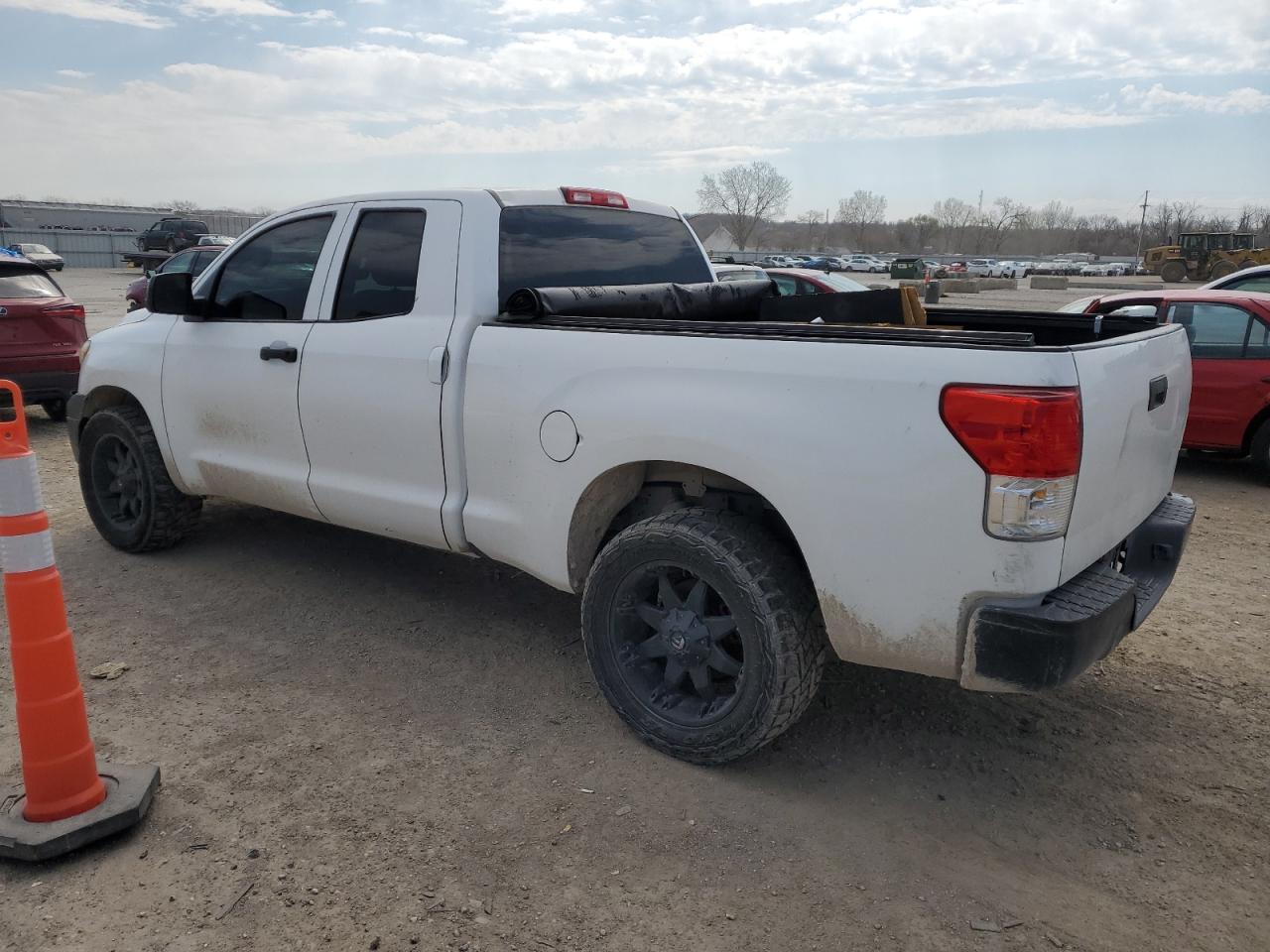 2011 Toyota Tundra Double Cab Sr5 VIN: 5TFRM5F17BX031460 Lot: 47896594