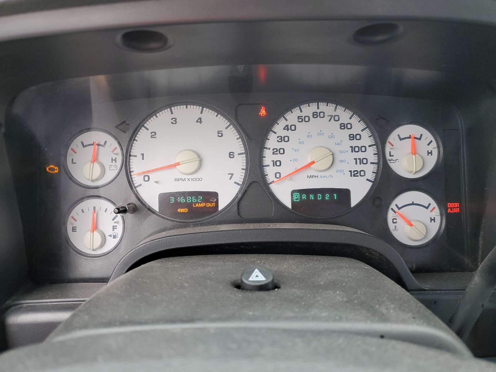 1D7HU18D54S573013 2004 Dodge Ram 1500 St