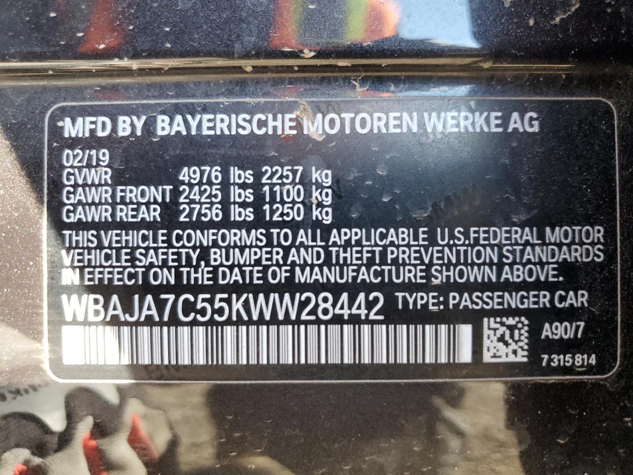 WBAJA7C55KWW28442 2019 BMW 530 Xi