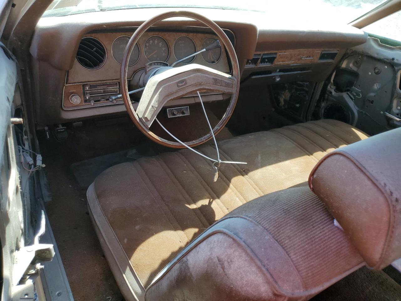 1977 Ford Thunderbir VIN: 7G87H282672 Lot: 45752574