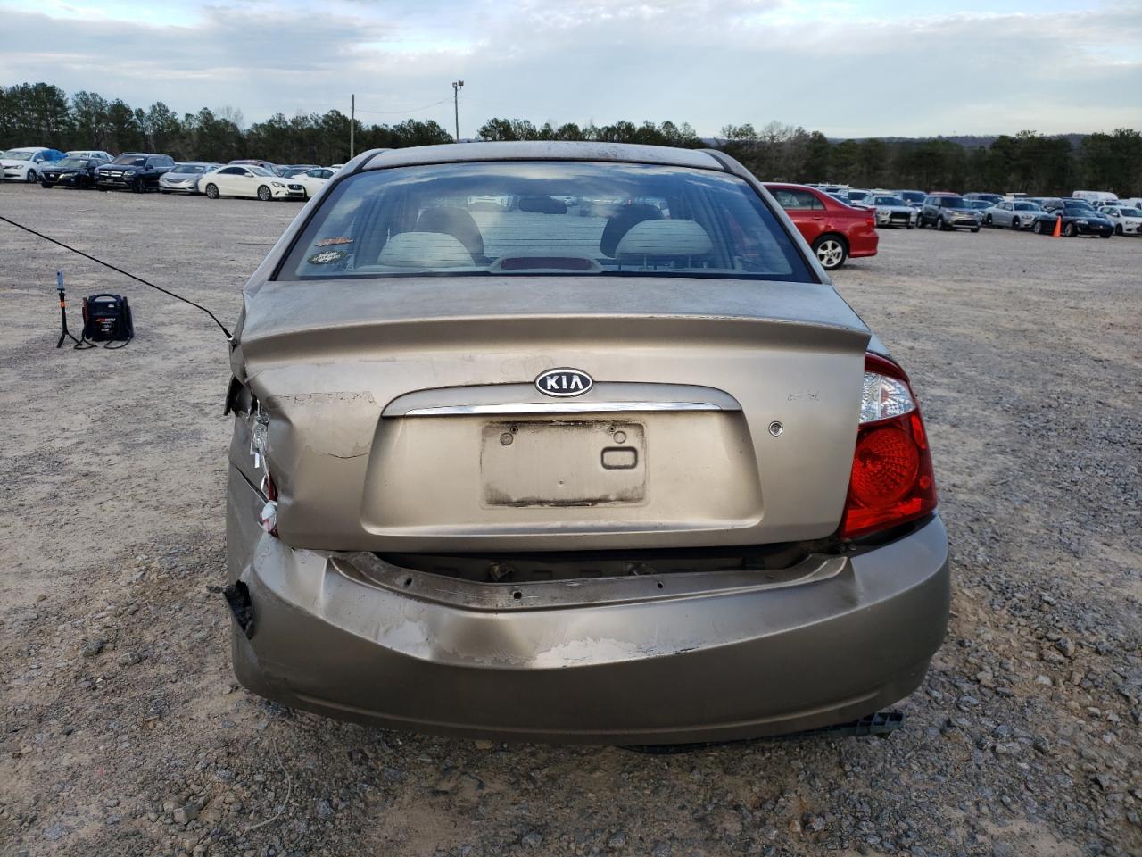 2004 Kia Spectra - Image 6