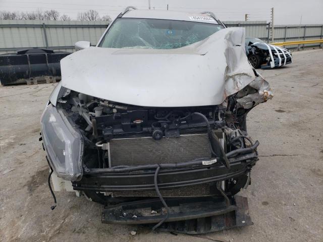  NISSAN ROGUE 2014 Серебристый