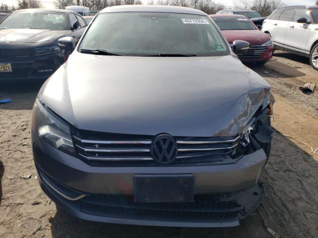 Седани VOLKSWAGEN PASSAT 2014 Сірий