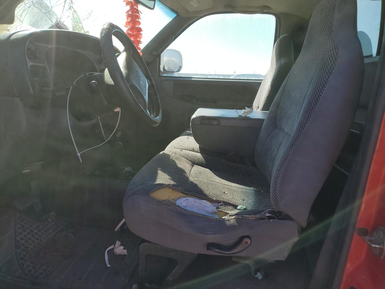 2000 Dodge Ram 1500 VIN: 1B7HF16Z4YS574517 Lot: 47230704